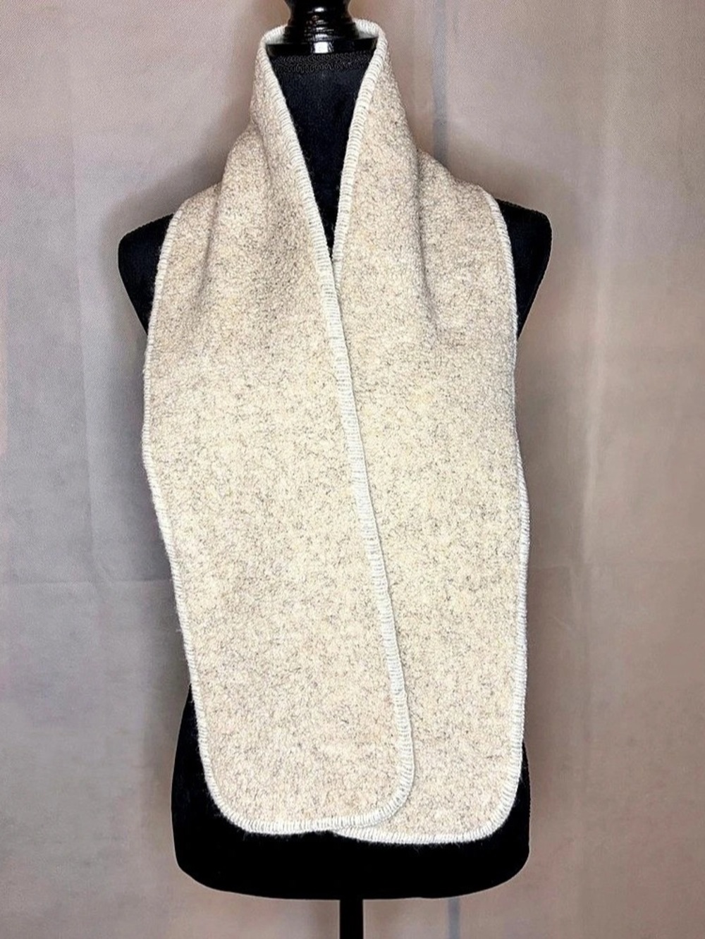 Gap Women's Cream Scarf Wrap Like New
